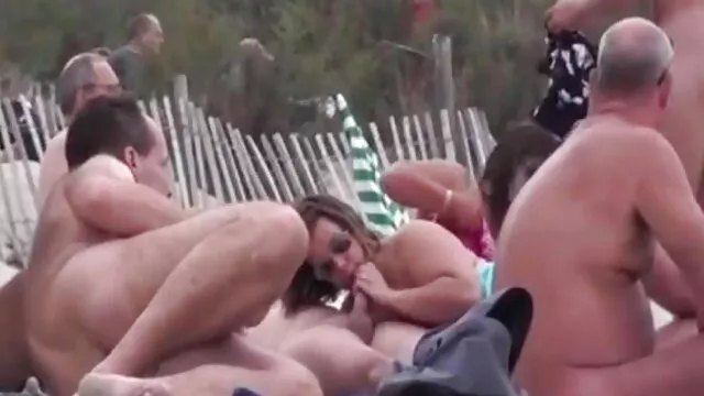 سارة سكس اجنبي مترجم عربي احترافي فانديلا مع كرة يوجا شرجية