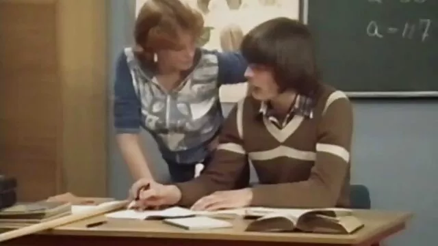 لدى Sweet Lara Sharm سكس مترجم احترافي القدرة على إرضاء ثلاثة قضبان صلبة