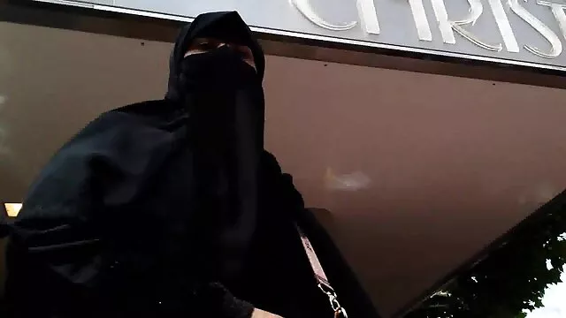 تمت تغطية نجمة البورنو مفلس إيزيس افلام سكس احترافي مترجم الحب