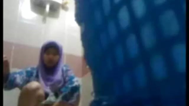 بالطبع سكس عربي مترجم احترافي إنه ديك إن بوكس!