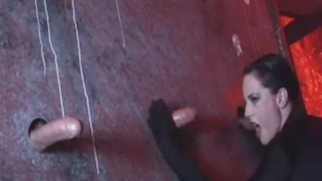 أنهى اليورو الصغير ديك كبيرة سكس احترافي افلامك ليمارس الجنس معها بشكل جيد