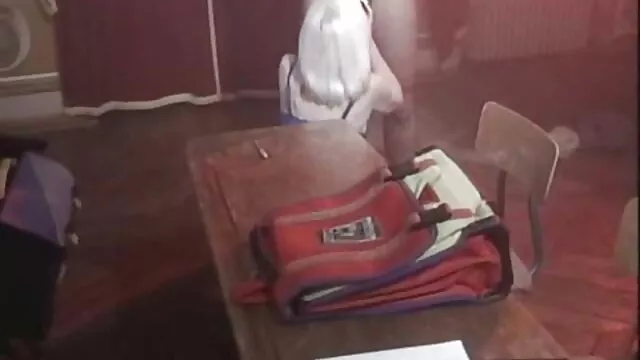 الاختناق بممارسة الجنس الشرجي مع سكس مترجم باحترافية طفل يحب الجنس القاسي